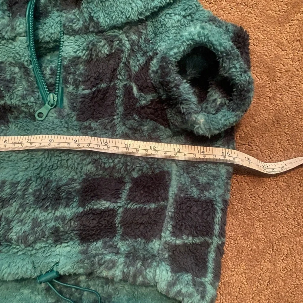 Dog Medium Plaid Coat New Aerie